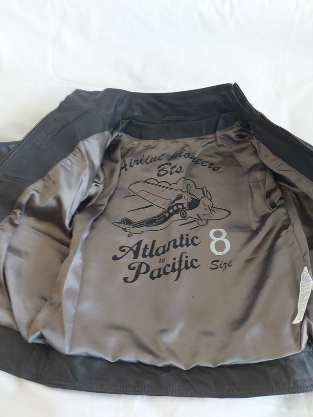 Cazadora de auténtica piel, marrón