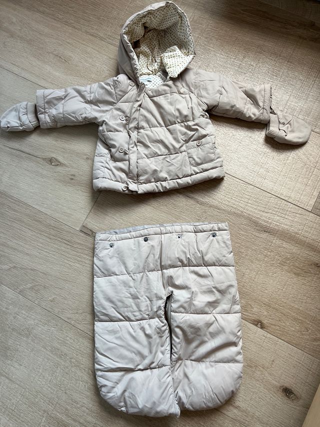 Chaqueta, anorak, buzo , guantes .