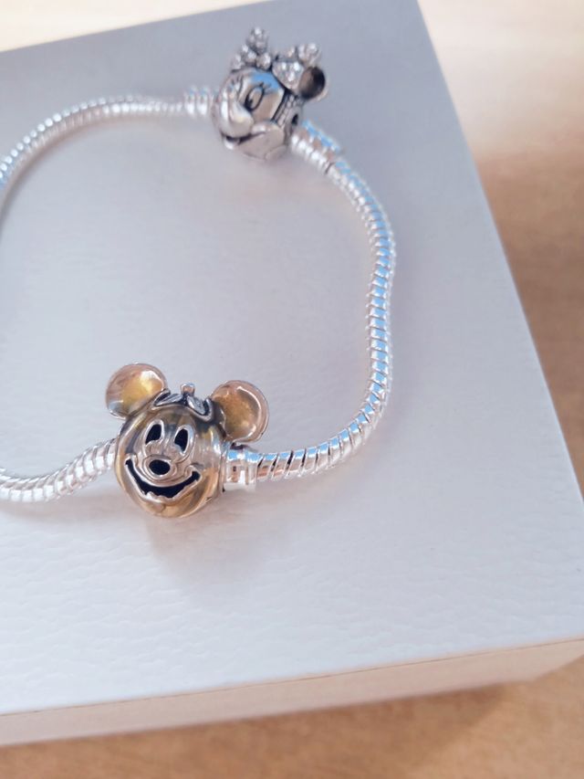 charm Mickey Boo 🎃