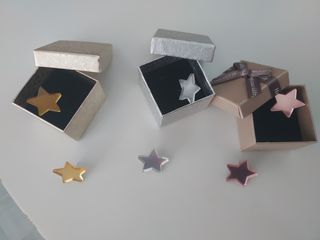 PENDIENTES DE ESTRELLAS de metacrilato