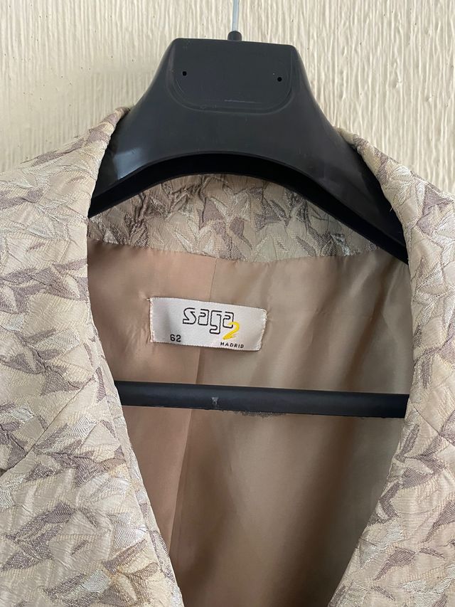 Blazer nude estampada- saga 