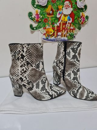 botines de tacón 38