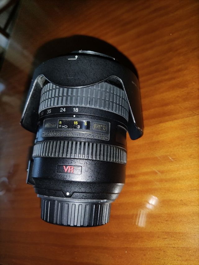 Obiettivo Nikon 18/200 -3'5/5'6