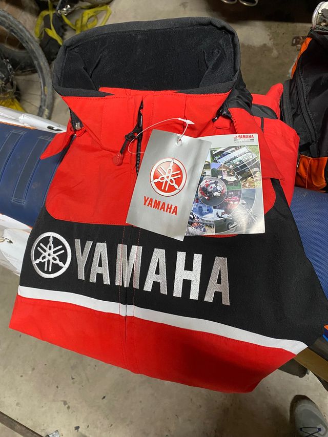Anorak yamaha paddock