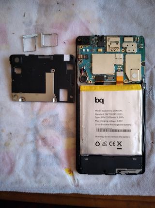 BQ AQUARIS E5