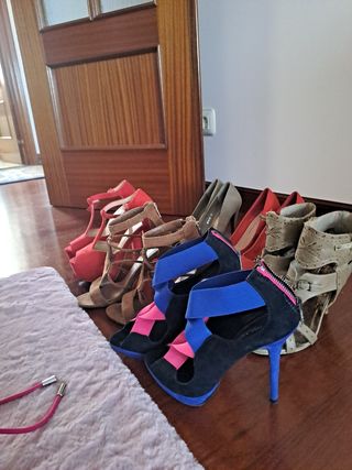 lote de zapatos y sandalias de tacón por 50 euros 