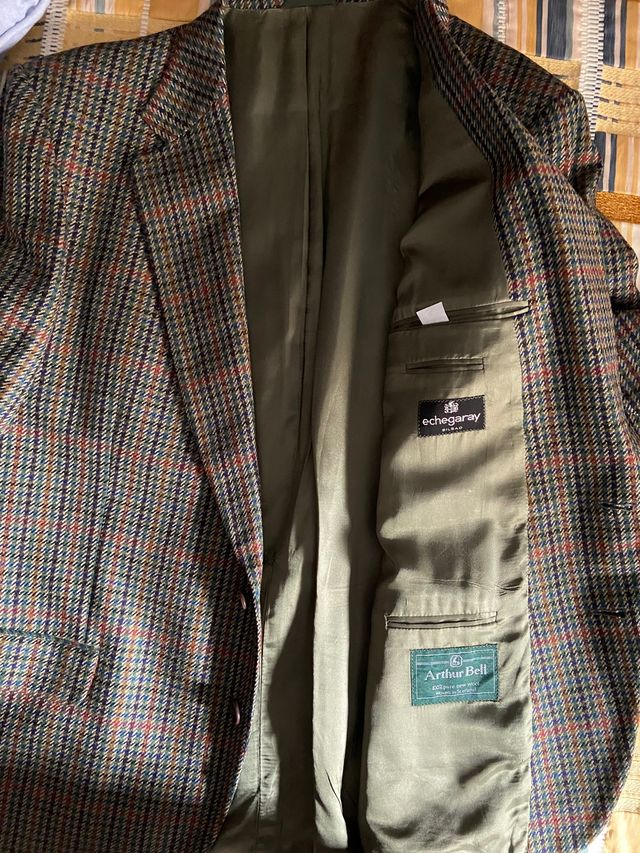 Americana de cuadros hombre.