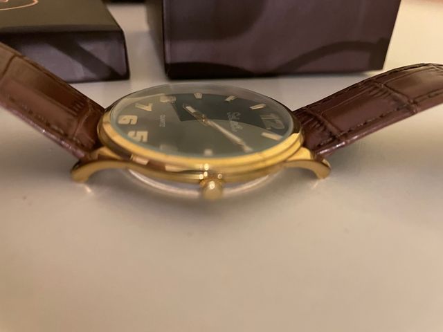 Reloj pulsera marca EG