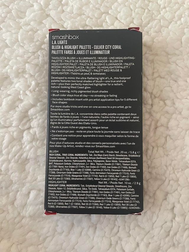 Palette blush e illuminante in Culver City Coral