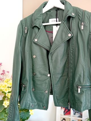 CAZADORA PIEL CRUZADA COLOR VERDE TALLA 38