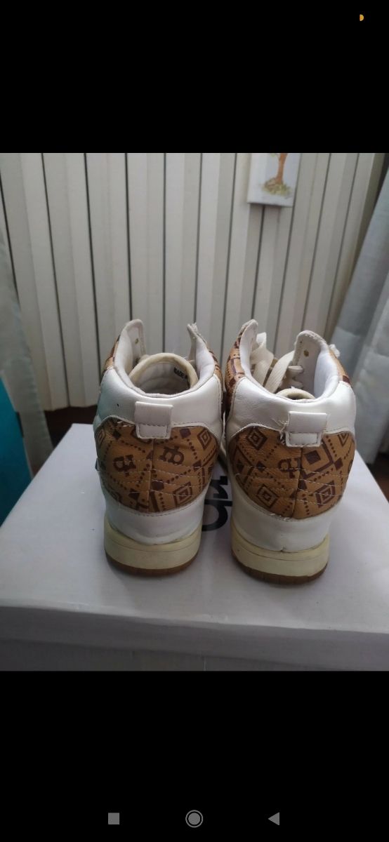 scarpe Roccobarocco con rialzo interno, numero 38