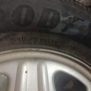 4 ruedas completas  Honda CRV