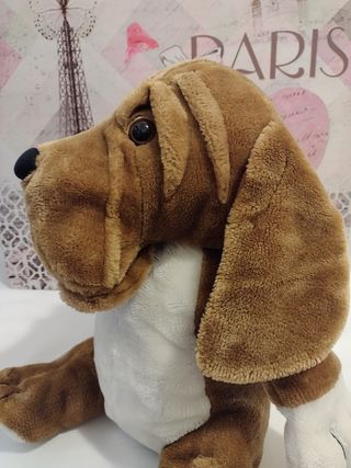 PERRITO DE PELUCHE 
MIDE: 42 CM