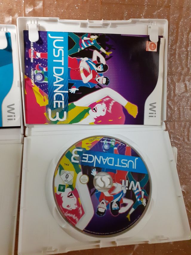 Just dance 3, just dance 2015, let's sing 2014