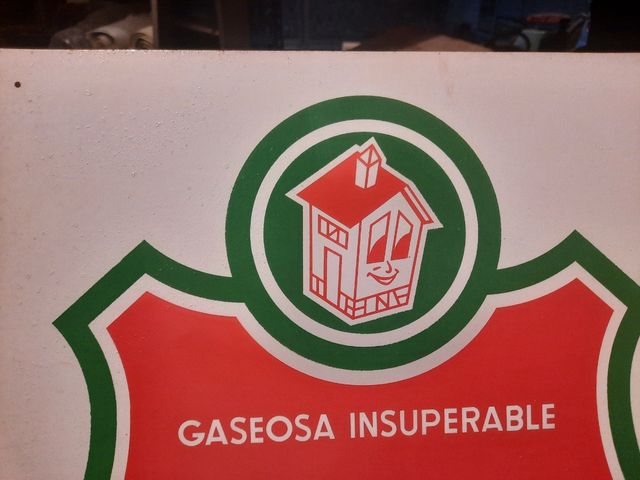 cartel antiguo de la casera