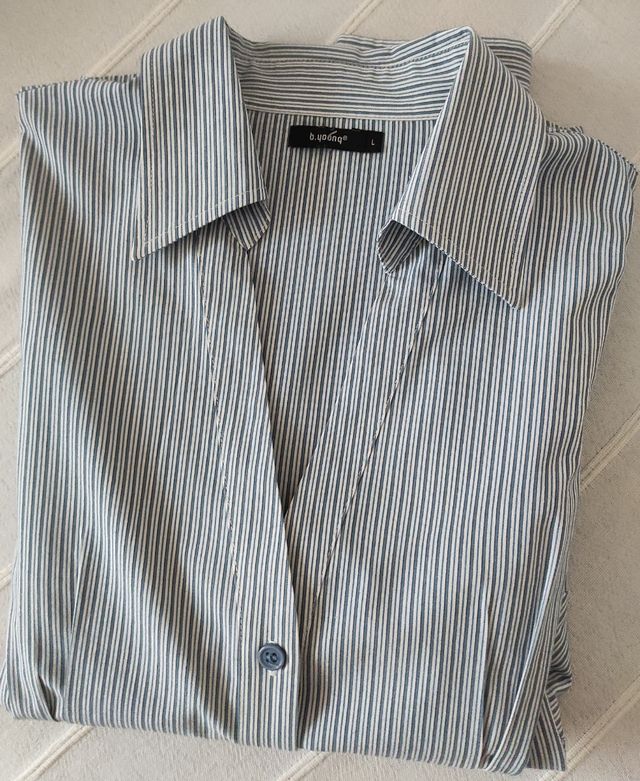 Camisa mujer entallada Boutique. Talla L