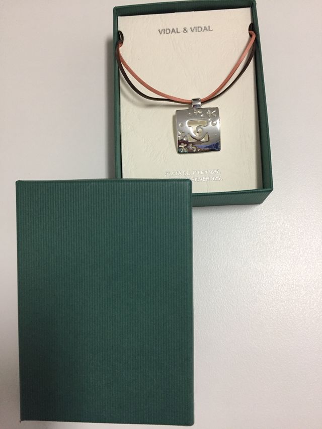 Colgante de plata Vidal& Vidal