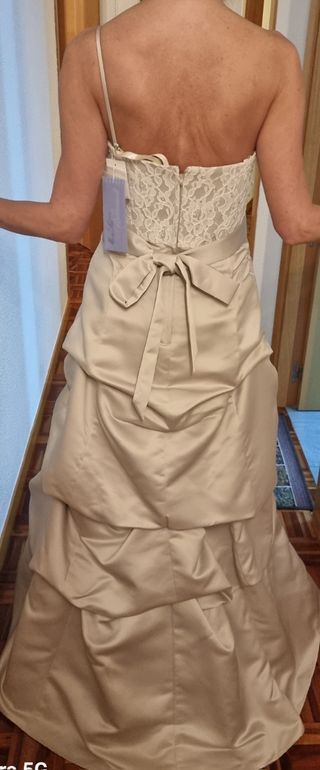 Vestido de fiesta ,para invitadas o incluso de nov