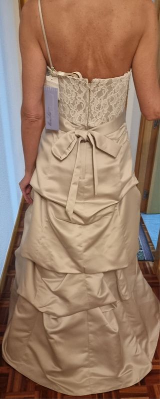 Vestido de fiesta ,para invitadas o incluso de nov