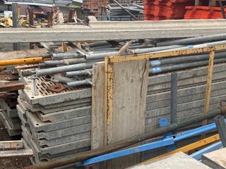 Andamios y piezas sueltas en venta 