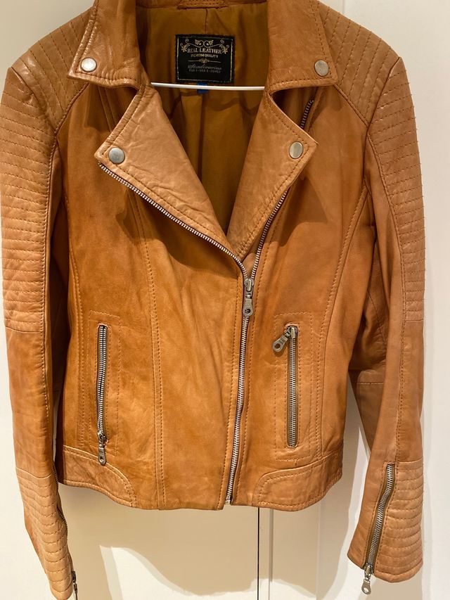 Cazadora de cuero camel