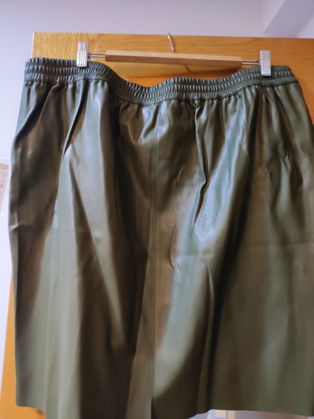 falda mujer polipiel T50