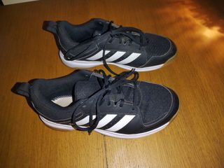 Bambas Adidas negras 41,5