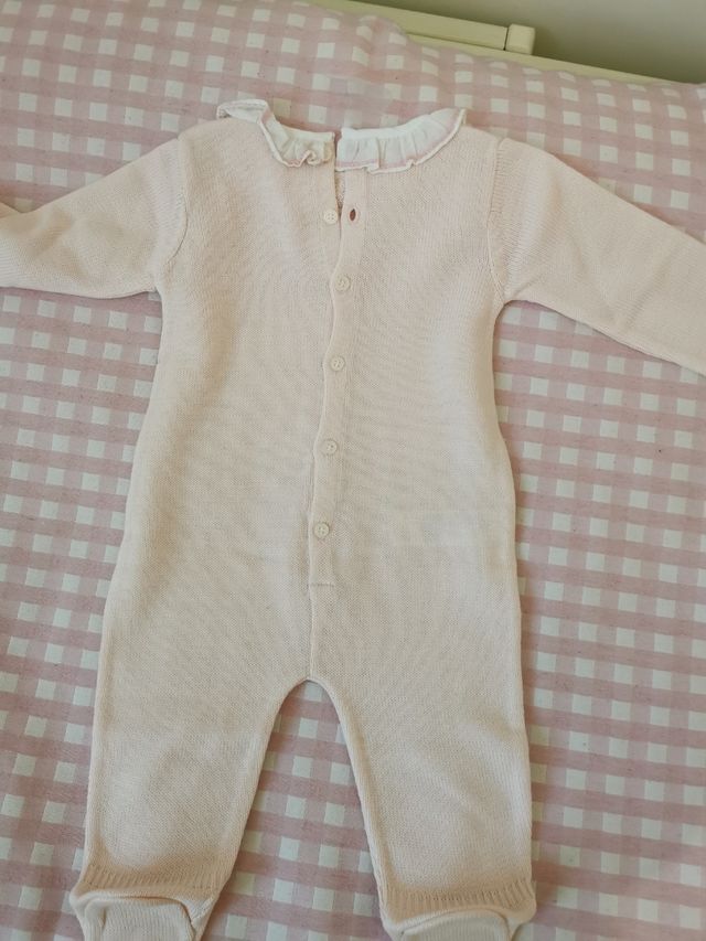 mono de lana Gocco. Sin estrenar con etiqueta.