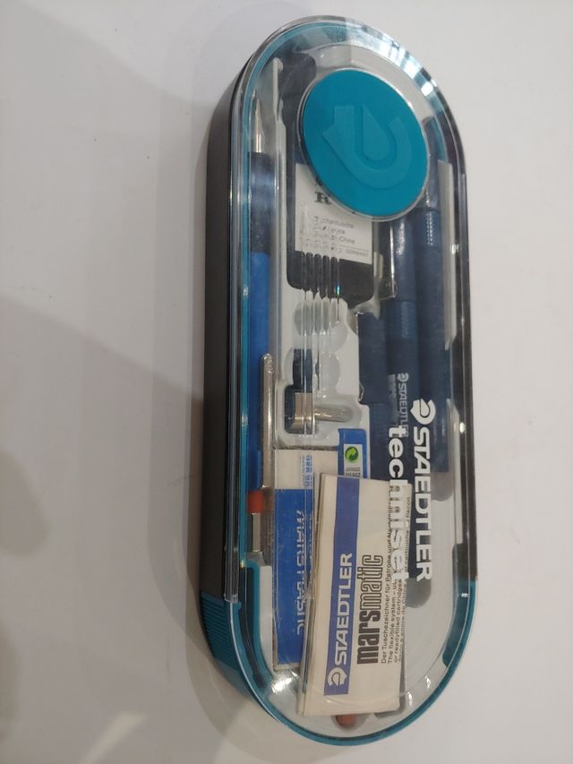 conjunto Staedtler Techniset