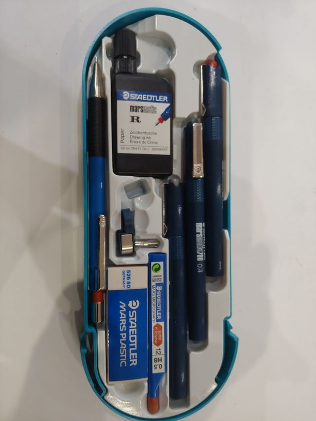 conjunto Staedtler Techniset