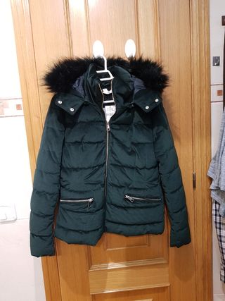 Parka color verde botella M.