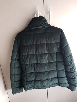 Parka color verde botella M.
