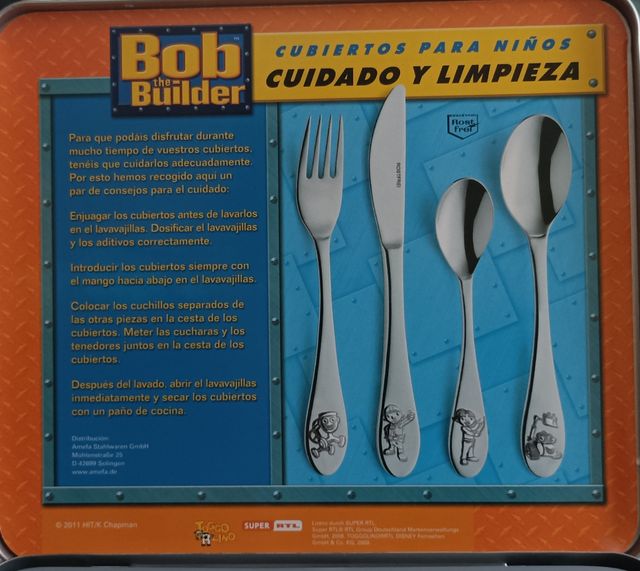 SET CUBIERTOS GRABADOS con nombre  “MARCOS”