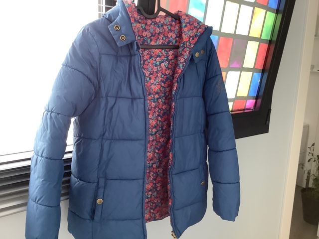 Chaquetón impermeable reversible