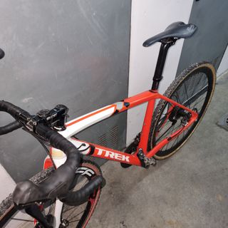 Bicicleta trek boone-carbono, ciclocros-gravel