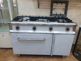 cocina industrial tres fuegos más horno