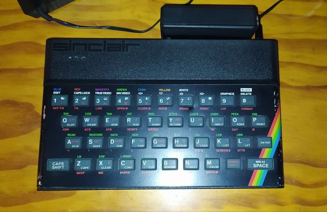 SINCLAIR ZX SPECTRUM 48K RETRO VINTAGE