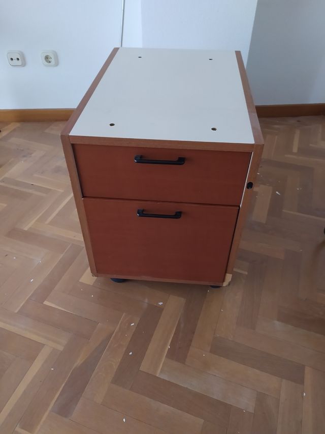 Cajonera archivador de segunda mano por 15 EUR en Salamanca en WALLAPOP