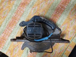 Cortadora de madera circular