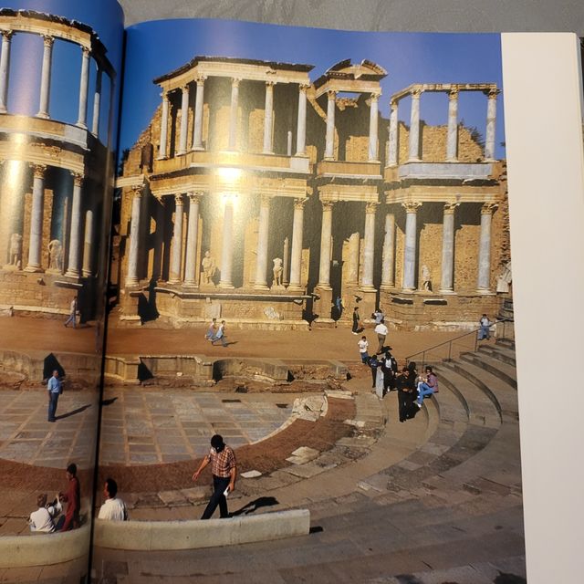 Libro España tapa dura