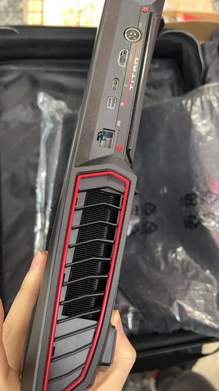 MSI GT73