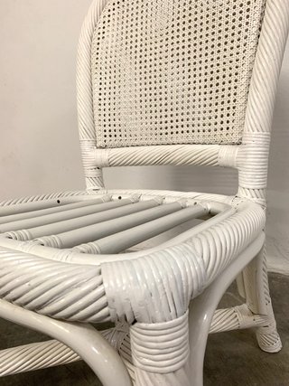 SILLA RECUPERADA VINTAGE DE BAMBÚ Y RATÁN.