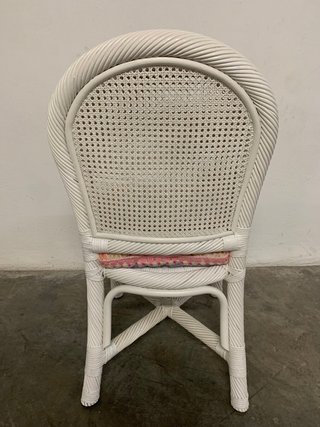 SILLA RECUPERADA VINTAGE DE BAMBÚ Y RATÁN.