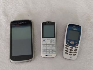 LOTE DE 3 MOVILES VINTAGE RETRO DE VARIAS MARCAS