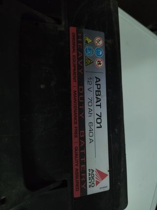 Se vende batería nueva de 12V 70Ah 640A