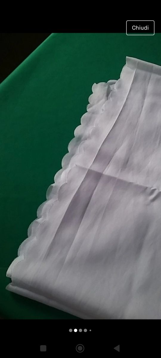 Tovaglia bianca ricamata 