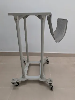 Mesa para máquina de escribir