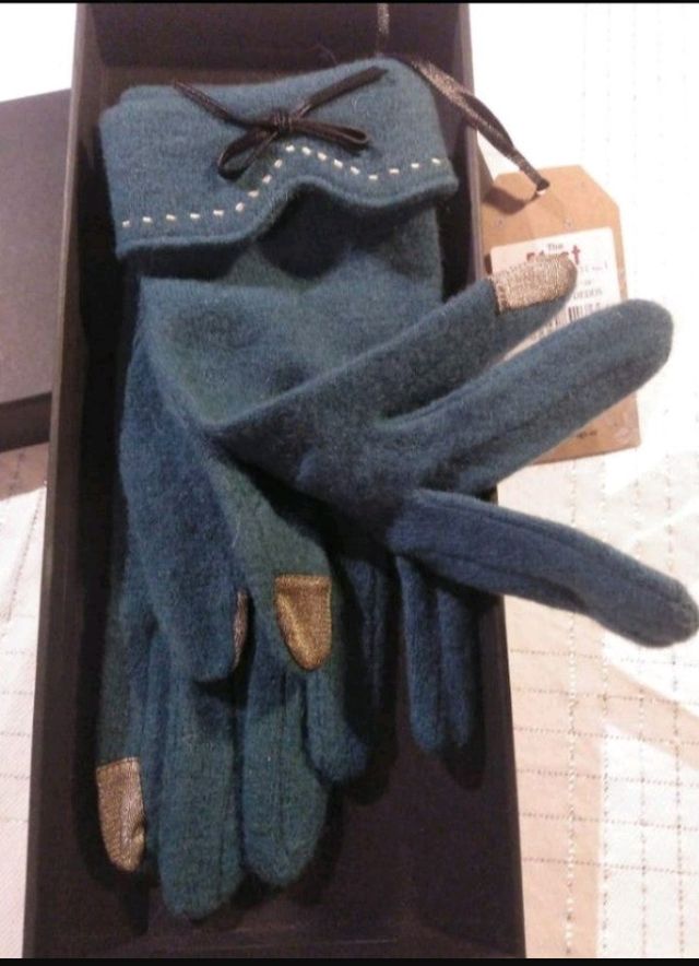 NUEVOS Guantes verdes