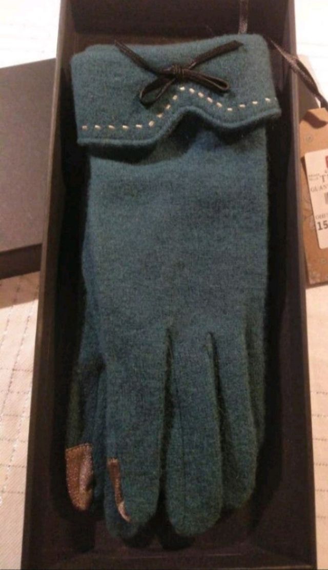 NUEVOS Guantes verdes