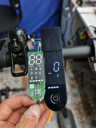 REPARACION PATINETES ELÉCTRICOS